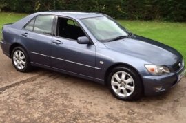 Lexus IS 200 2.0