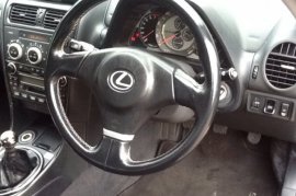 Lexus IS 200 2.0