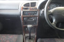 Mazda 323 1.8i