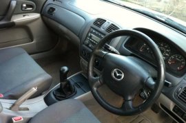 Mazda 323 1.6