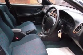 Mazda 323 1.8i