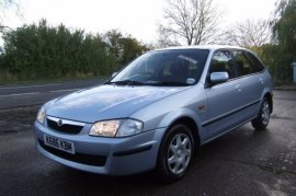 Mazda 323 1.3