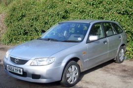 Mazda 323 1.3