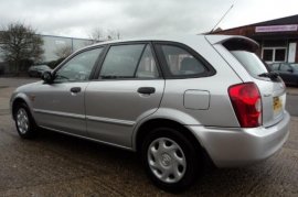 Mazda 323 2.0