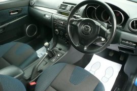 Mazda MAZDA3 2.0