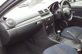 Mazda MAZDA3 2.0 Sport