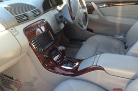 Mercedes-Benz CL CL500 2dr Auto 5.0