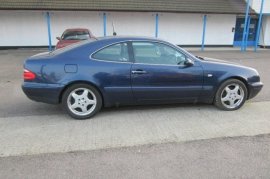Mercedes-Benz CLK 320