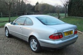 Mercedes-Benz CLK 230K Avantgarde 2dr Tip Auto 2.3