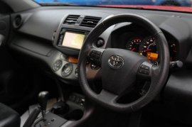 Toyota RAV4 5-DR 2.2 D-CAT