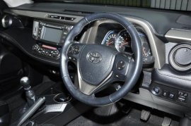 Toyota RAV4 5-DR 2.0 D-4D