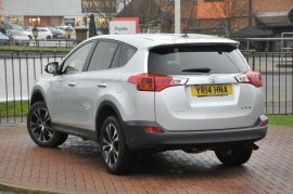 Toyota RAV4 5-DR 2.0 D-4D