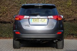 Toyota RAV4 5-DR 2.0 V-matic
