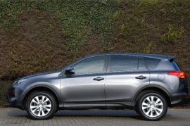 Toyota RAV4 5-DR 2.0 V-matic