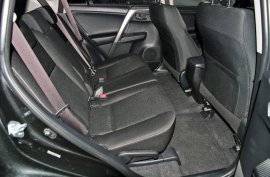 Toyota RAV4 5-DR 2.0 D-4D