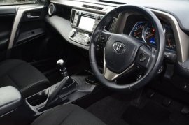 Toyota RAV4 5-DR 2.0 D-4D