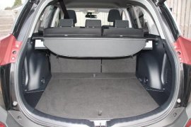 Toyota RAV4 5-DR 2.0 D-4D