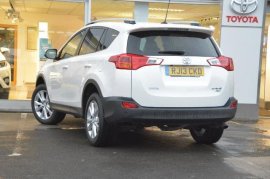 Toyota RAV4 5-DR 2.2 D-CAT