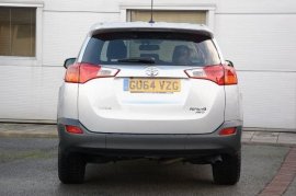 Toyota RAV4 5-DR 2.2 D-CAT