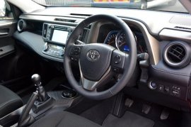 Toyota RAV4 5-DR 2.0 D-4D