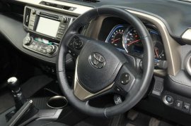 Toyota RAV4 5-DR 2.0 D-4D