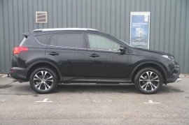 Toyota RAV4 5-DR 2.2 D-4D