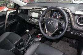 Toyota RAV4 5-DR 2.0 D-4D