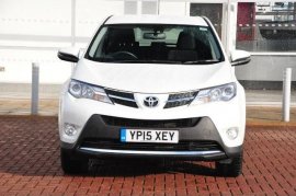 Toyota RAV4 5-DR 2.2 D-CAT