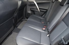 Toyota RAV4 5-DR 2.2 D-4D