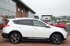 Toyota RAV4 5-DR 2.2 D-4D
