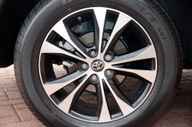 Toyota RAV4 5-DR 2.2 D-4D