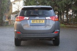 Toyota RAV4 5-DR 2.2 D-CAT