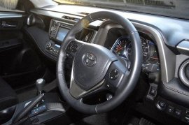 Toyota RAV4 5-DR 2.2 D-CAT