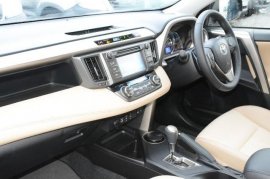 Toyota RAV4 5-DR 2.2 D-CAT