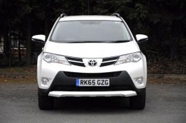 Toyota RAV4 5-DR 2.0 V-matic