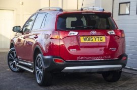 Toyota RAV4 5-DR 2.2 D-CAT