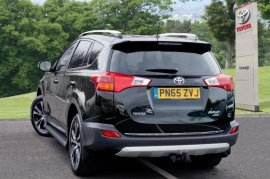Toyota RAV4 5-DR 2.2 D-CAT