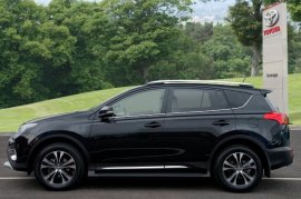 Toyota RAV4 5-DR 2.2 D-CAT