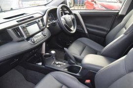 Toyota RAV4 5-DR 2.2 D-CAT