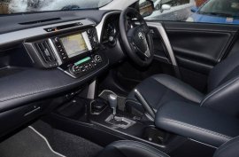 Toyota RAV4 2.5 VVT-i