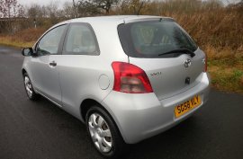 Toyota Yaris 1.0 VVT-i