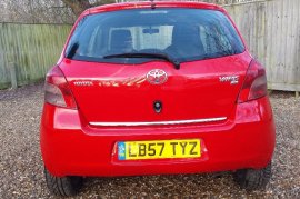 Toyota Yaris 1.0 VVT-i TR