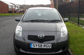 Toyota Yaris 1.3 VVT-i TR