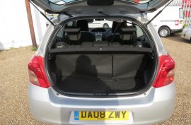 Toyota Yaris 1.0 VVT-i T2