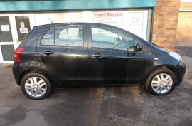 Toyota Yaris 1.3 VVT-i TR