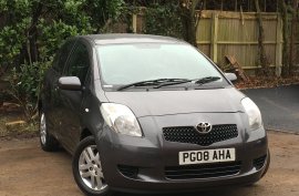 Toyota Yaris 1.3 VVT-i TR