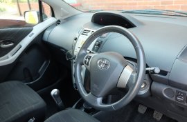 Toyota Yaris 1.3 VVT-i TR