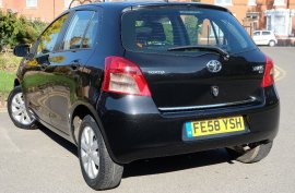 Toyota Yaris 1.3 VVT-i TR