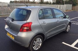 Toyota Yaris 1.3 VVT-i TR