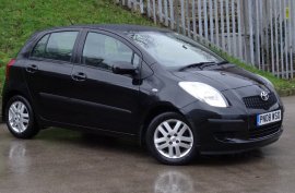 Toyota Yaris 1.3 VVT-i TR